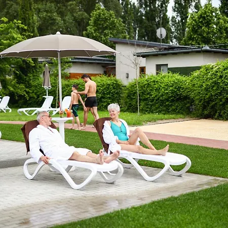 Barack Thermal & Natura شقة